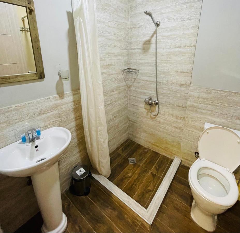 Book Hotel Tiflis Dış mekan fotoğraf